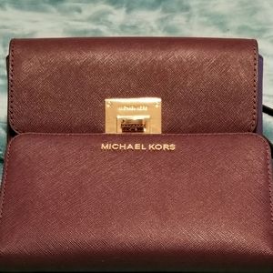 Michael Kors Wallet/Purse Crossbody
